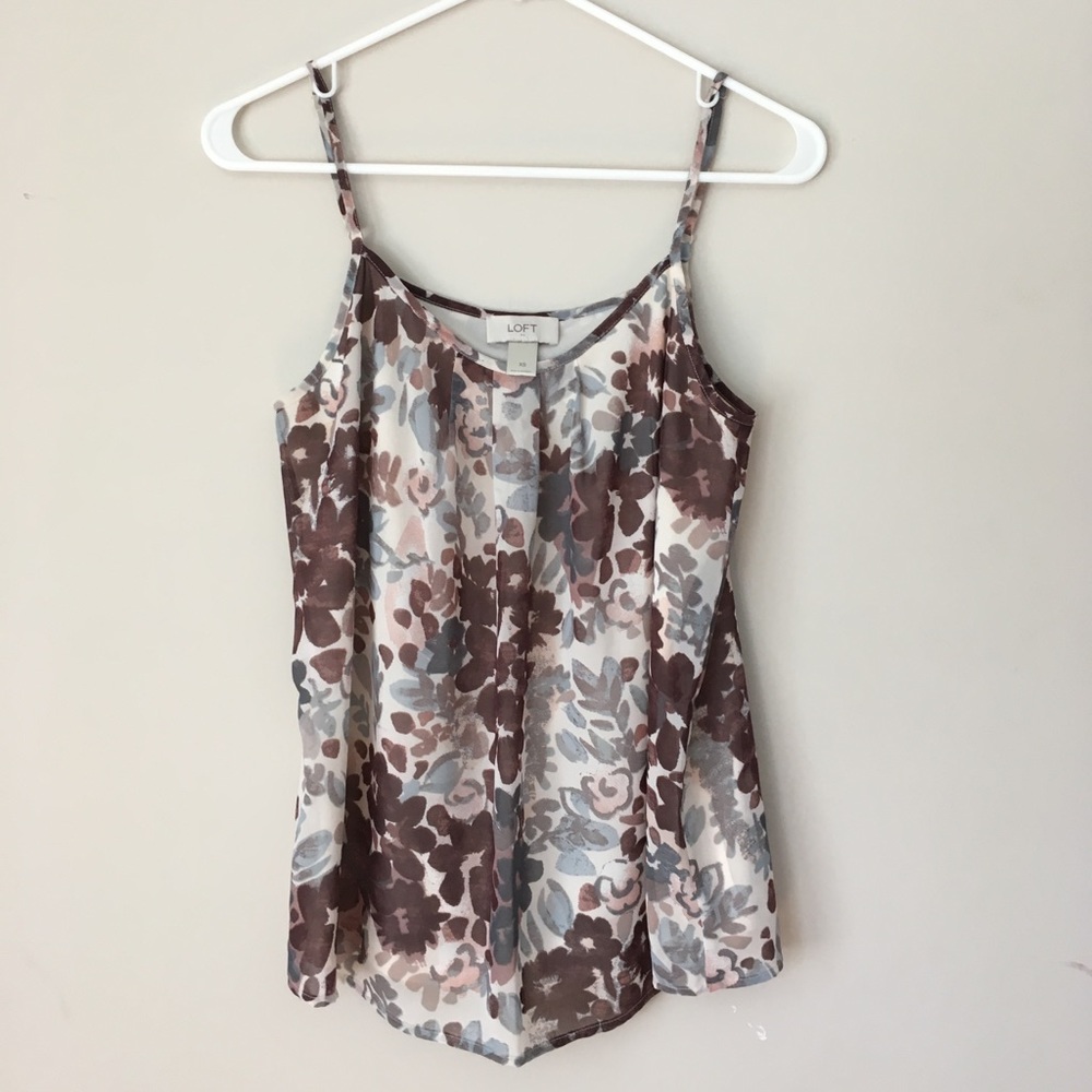 Floral sleeveless blouse